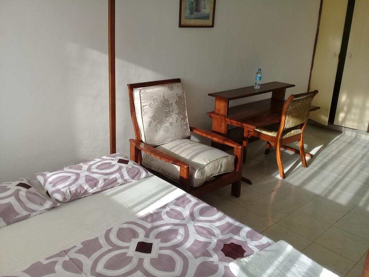 Sokoine Aparthotel - Life House Building Dar es Salaam Esterno foto