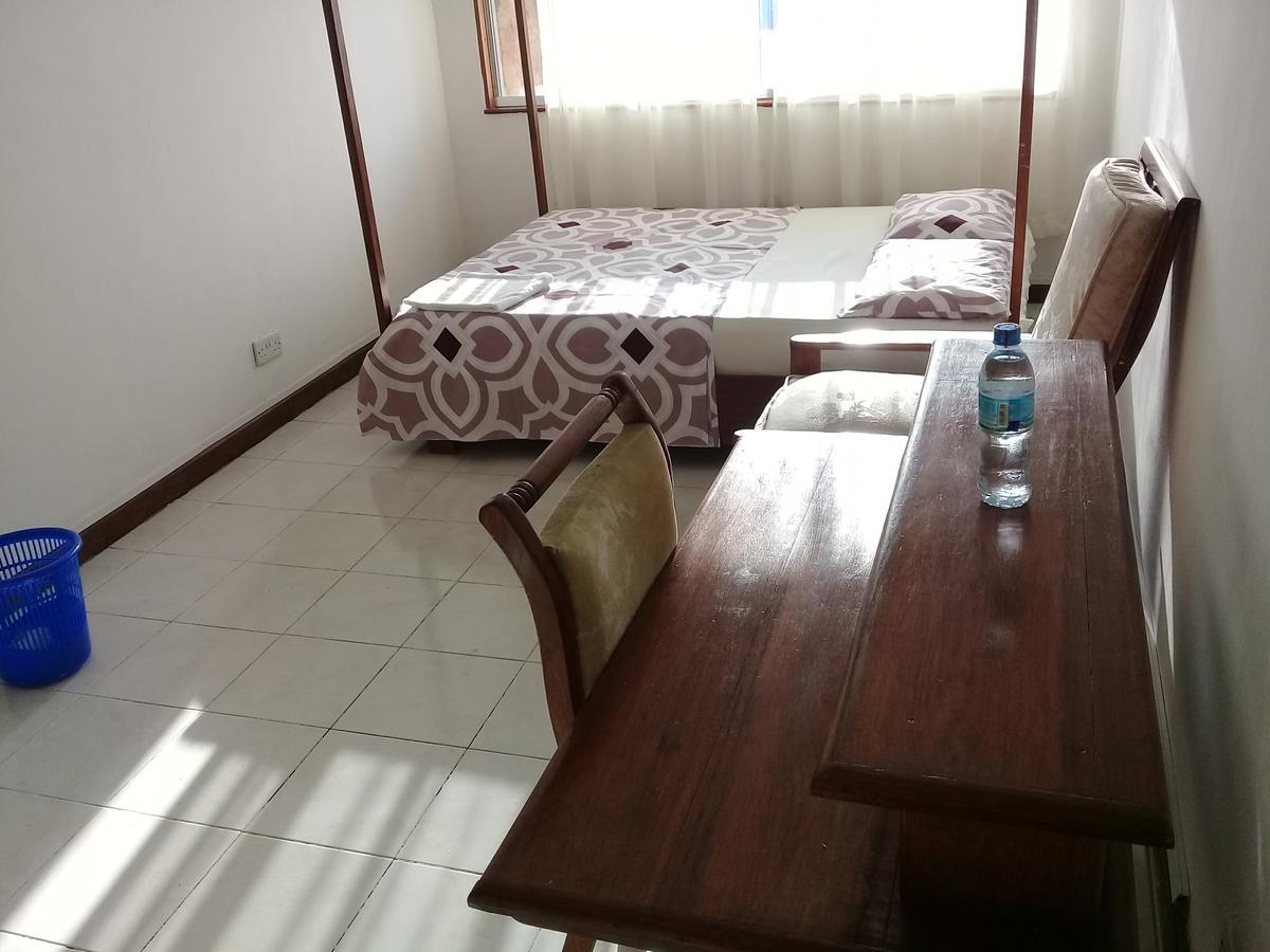 Sokoine Aparthotel - Life House Building Dar es Salaam Esterno foto