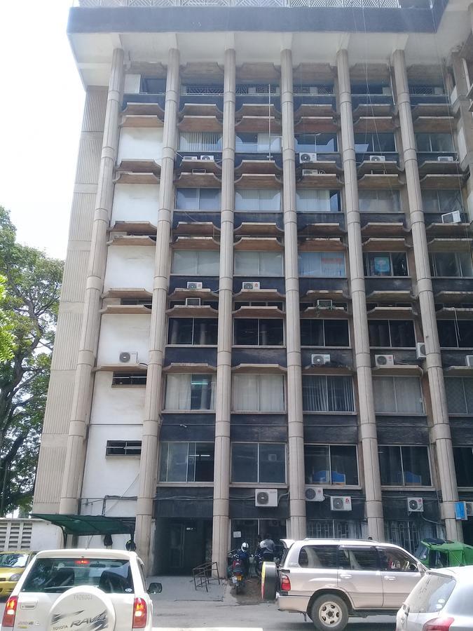 Sokoine Aparthotel - Life House Building Dar es Salaam Esterno foto