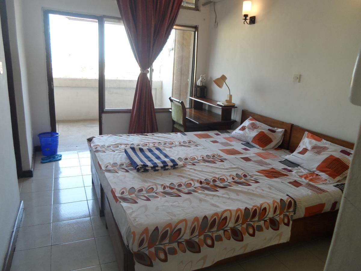 Sokoine Aparthotel - Life House Building Dar es Salaam Esterno foto