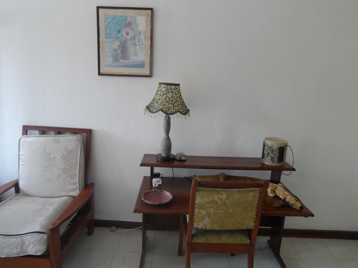 Sokoine Aparthotel - Life House Building Dar es Salaam Esterno foto