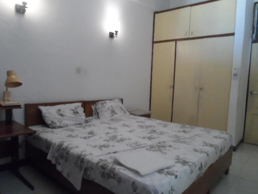 Sokoine Aparthotel - Life House Building Dar es Salaam Esterno foto