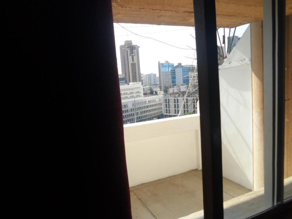 Sokoine Aparthotel - Life House Building Dar es Salaam Esterno foto