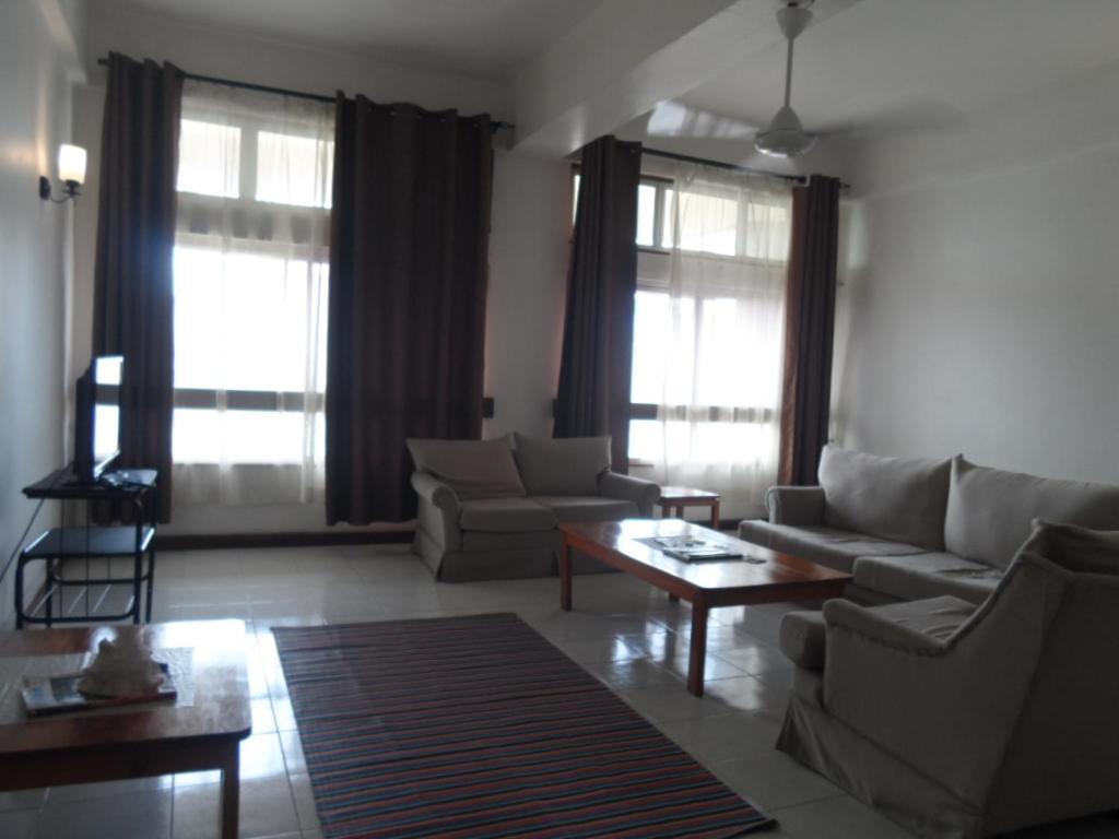 Sokoine Aparthotel - Life House Building Dar es Salaam Esterno foto